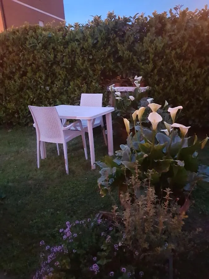 B&B La Damigiana Fioi Piano di Follo Couette-café